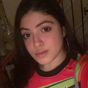 Meet your Posher, Natalia